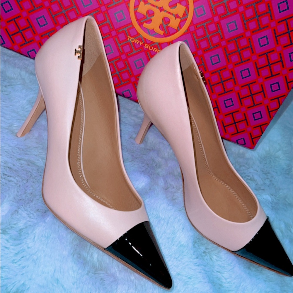 Tory Burch Penelope Cap-Toe Pump in Shell Pink 🐚💗